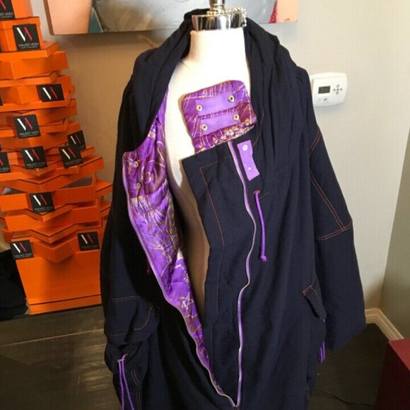 The People of the Labyrinths Blue Cotton Jacket - Picture 10 of 12